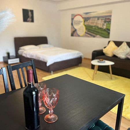 Tranzzit Airport Apartament Otopeni Extérieur photo